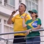 Apoiadores de Bolsonaro participam de ato na Avenida Paulista neste domingo (25)