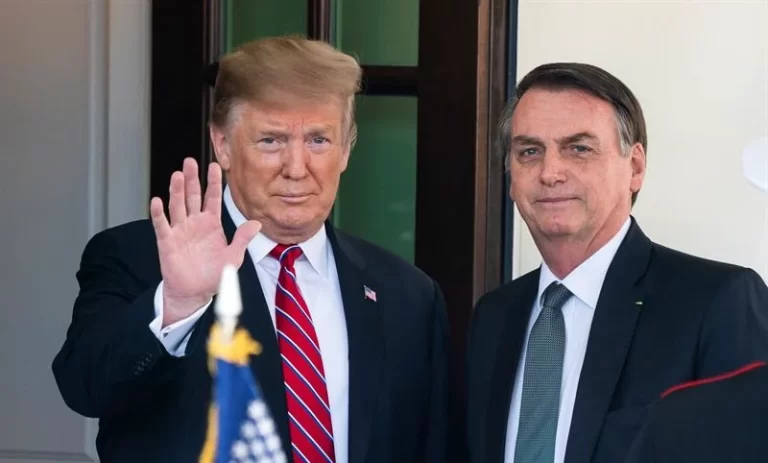 Bolsonaro sobre Donald Trump: “Ressurgimento de um guerreiro”